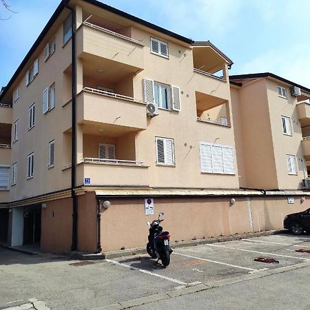 Apartman Izabela 메덜린 외부 사진