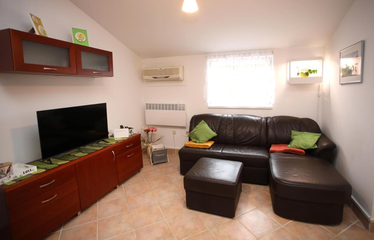 Apartman Izabela 메덜린 외부 사진