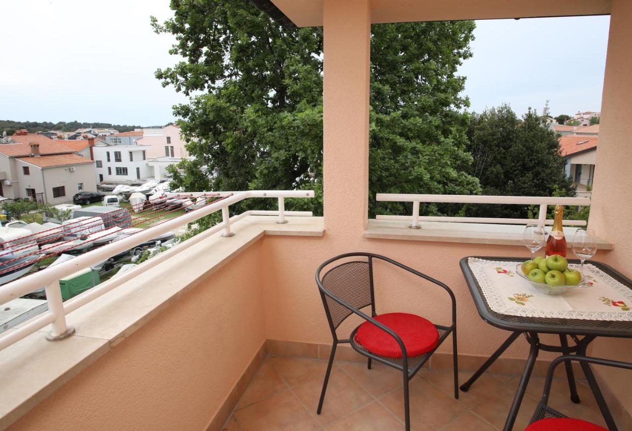 Apartman Izabela 메덜린 외부 사진